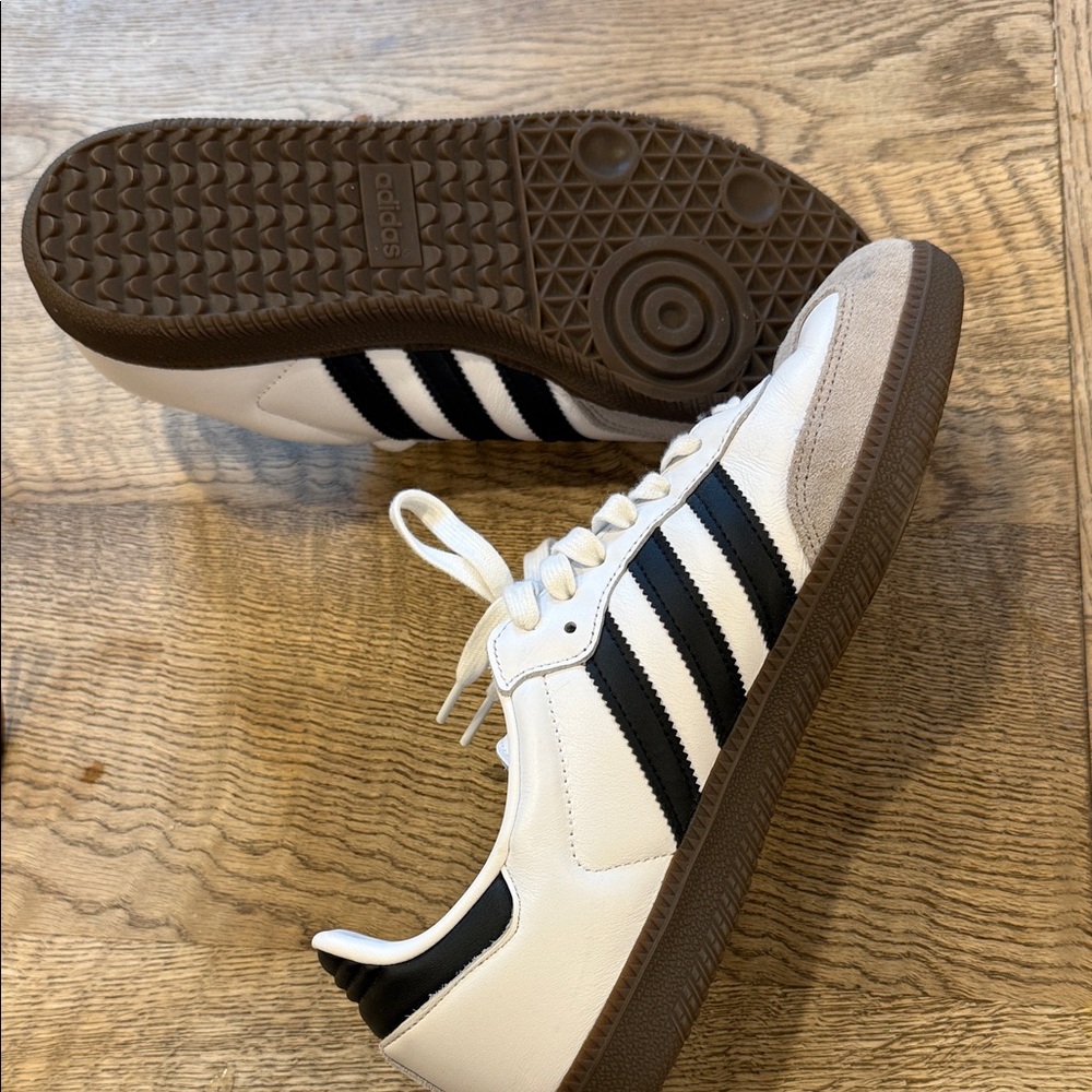 Adidas Samba White and Black Trainers - Picture 5 of 7
